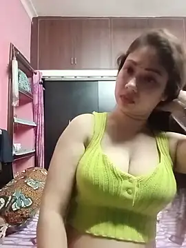 Snapshot of Hot_Soniya_08 chatting on July 21, 5:15 pm Hot Soniya 08 online show from July 21, 5:15 pm