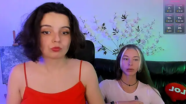 Snapshot of mia_mooon_ chatting on June 30, 8:48 am mia mooon online show from June 30, 8:48 am