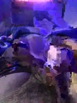 Snapshot of bfelixbfelix chatting on April 14, 12:33 pm bfelixbfelix online show from April 14, 12:33 pm