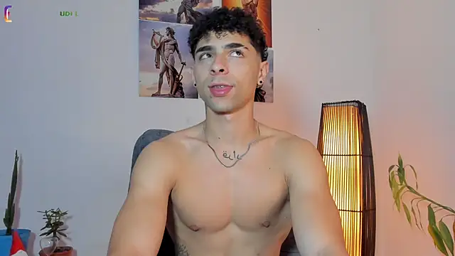 Snapshot of Alex_zt7 chatting on July 3, 4:57 pm Alex zt7 online show from July 3, 4:57 pm