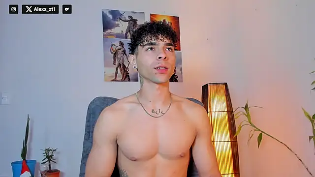 Snapshot of Alex_zt7 chatting on July 16, 3:51 pm Alex zt7 online show from July 16, 3:51 pm