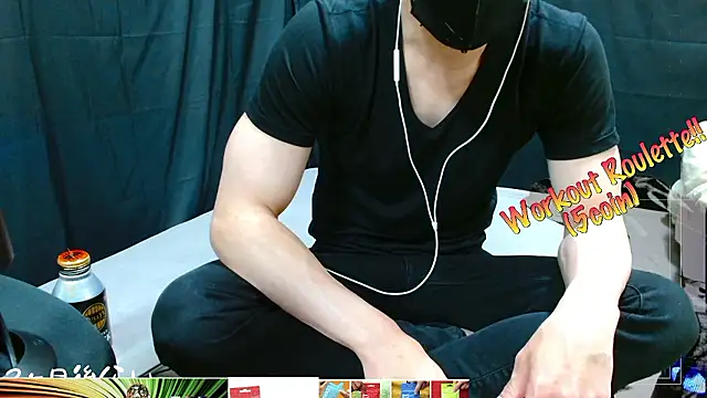 Snapshot of LEO1955 chatting on May 13, 1:30 pm LEO1955 online show from May 13, 1:30 pm