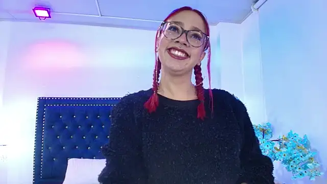 Snapshot of Amelie_adams chatting on April 16, 11:11 am Amelie adams online show from April 16, 11:11 am