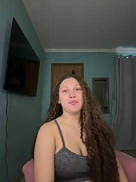 Snapshot of sophiiahot chatting on May 27, 4:26 pm sophiiahot online show from May 27, 4:26 pm