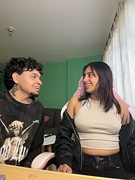 Snapshot of hotlatinocouple__ chatting on May 25, 10:49 pm hotlatinocouple online show from May 25, 10:49 pm