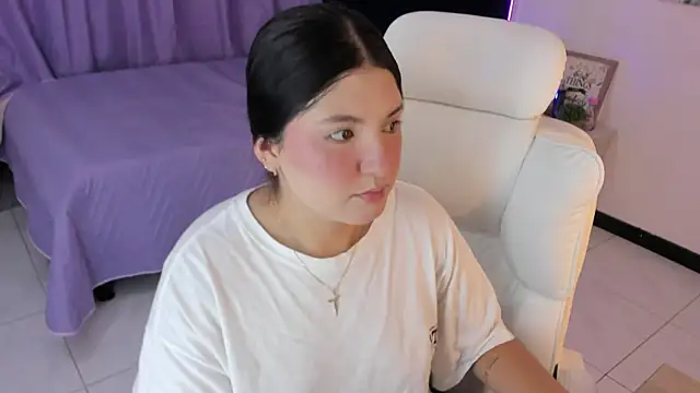 Snapshot of Celestee_21 chatting on July 12, 9:28 pm Celestee 21 online show from July 12, 9:28 pm