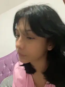 Snapshot of xoxo_anny chatting on May 28, 8:22 am xoxo anny online show from May 28, 8:22 am