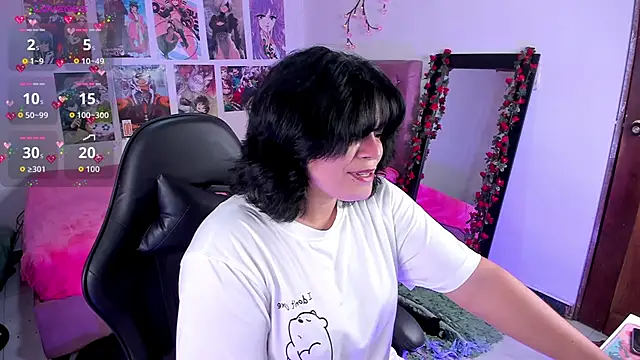 Snapshot of Jenna_Greyy_ chatting on April 10, 6:56 pm Jenna Greyy online show from April 10, 6:56 pm