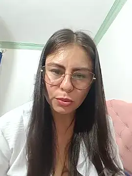 Snapshot of Celeste_Archer chatting on June 1, 3:25 pm Celeste Archer online show from June 1, 3:25 pm