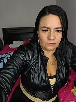 Snapshot of cataleya-latina chatting on June 5, 6:52 am cataleya-latina online show from June 5, 6:52 am