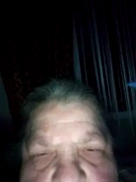 Snapshot of MartaMia68 chatting on April 12, 4:17 am MartaMia68 online show from April 12, 4:17 am