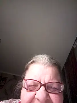 Snapshot of MartaMia68 chatting on April 14, 7:42 pm MartaMia68 online show from April 14, 7:42 pm