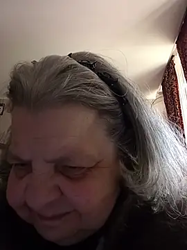 Snapshot of MartaMia68 chatting on May 29, 10:24 am MartaMia68 online show from May 29, 10:24 am