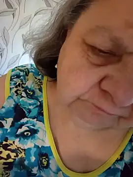Snapshot of MartaMia68 chatting on June 20, 7:11 am MartaMia68 online show from June 20, 7:11 am