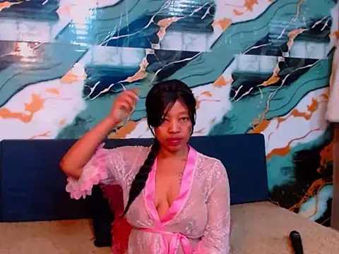 Snapshot of choclatelips_xxx chatting on July 13, 11:07 pm choclatelips xxx online show from July 13, 11:07 pm