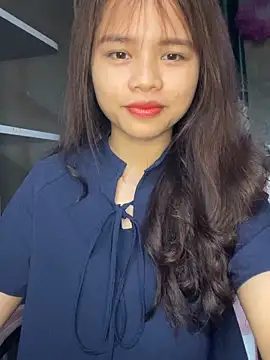Snapshot of mayha11 chatting on May 11, 1:22 am mayha11 online show from May 11, 1:22 am