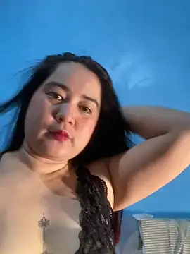 Snapshot of pinayhoney chatting on June 11, 2:33 am pinayhoney online show from June 11, 2:33 am