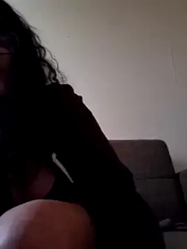 Miliffhj online show from April 11, 6:29 am