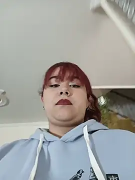 AliceScoot  online show from May 27, 6:05 pm