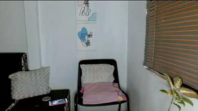 Snapshot of alisonnturbay chatting on June 11, 2:53 am alisonnturbay online show from June 11, 2:53 am