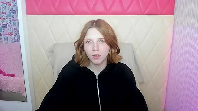 xSophieexx online show from April 24, 1:41 am