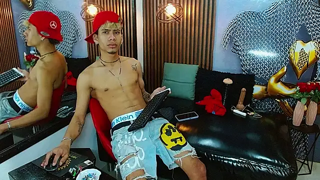 Skinny cute Alyer online show from July 12, 2:13 am