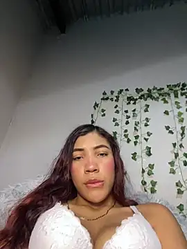 Snapshot of Dayle69 chatting on May 4, 4:52 am Dayle69 online show from May 4, 4:52 am