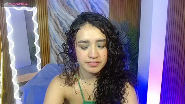Ellis tay online show from April 26, 11:52 am