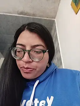 Snapshot of SOFI__10 chatting on June 25, 12:09 pm SOFI 10 online show from June 25, 12:09 pm