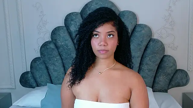 Snapshot of Abby_Montero chatting on May 15, 3:46 am Abby Montero online show from May 15, 3:46 am