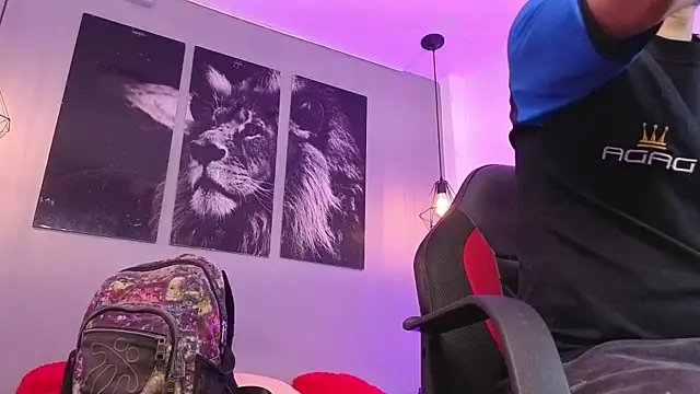 Zack isback online show from July 15, 4:01 pm