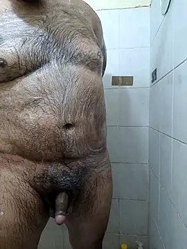 SX-JONNYBEAR online show from May 4, 5:03 am