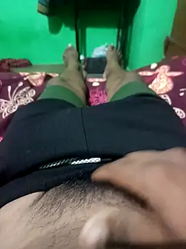 Snapshot of TamiliD1 chatting on May 10, 10:04 pm TamiliD1 online show from May 10, 10:04 pm