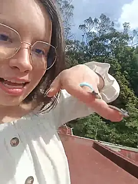 Snapshot of Lilith0423 chatting on May 25, 8:48 pm Lilith0423 online show from May 25, 8:48 pm