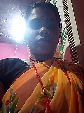 SS PUNAM online show from April 22, 2:29 pm