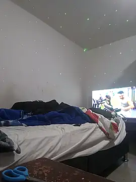 Snapshot of angelplu chatting on April 13, 6:02 pm angelplu online show from April 13, 6:02 pm