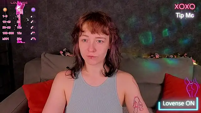 Snapshot of Ricki_Bloom chatting on May 22, 1:13 am Ricki Bloom online show from May 22, 1:13 am