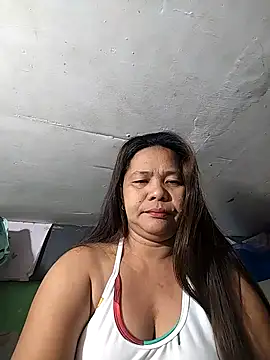 Snapshot of FILIPINAPUSSYPINAY chatting on May 5, 3:31 pm FILIPINAPUSSYPINAY online show from May 5, 3:31 pm