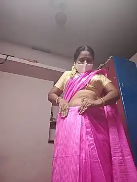 Tamilaunty35 online show from June 3, 6:02 pm