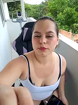 Snapshot of Sarita_21 chatting on April 10, 6:45 pm Sarita 21 online show from April 10, 6:45 pm