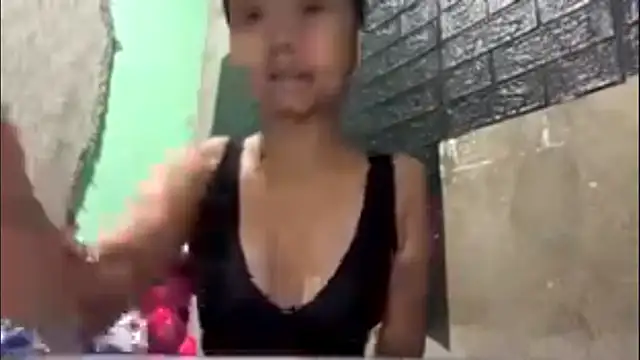 caitlyn 5 online show from April 10, 4:33 pm