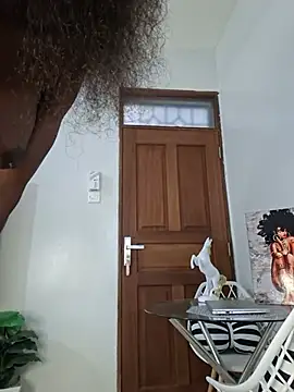 Snapshot of Sexxy_Babe2 chatting on June 26, 7:13 am Sexxy Babe2 online show from June 26, 7:13 am