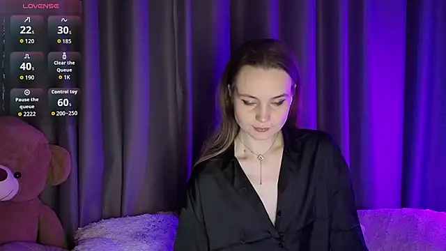 Lovelisse online show from April 26, 6:16 pm