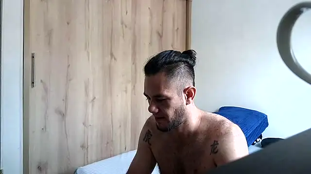 andrew 1520 online show from March 4, 12:44 pm