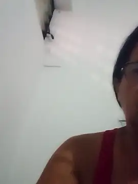 PienCanela online show from May 28, 10:23 am