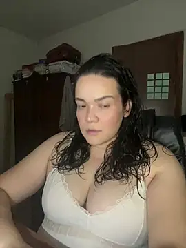 dayanestephany1 online show from April 30, 11:42 pm