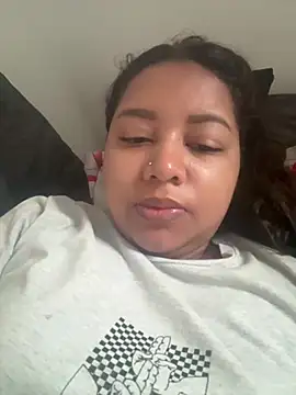 Snapshot of Ninibella chatting on July 10, 11:02 am Ninibella online show from July 10, 11:02 am