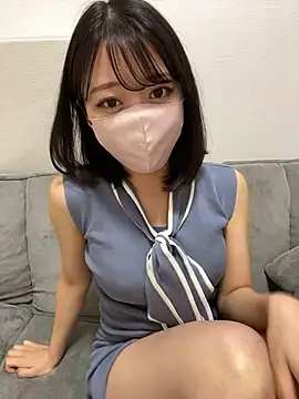 Snapshot of aoi_816 chatting on May 10, 11:59 am aoi 816 online show from May 10, 11:59 am