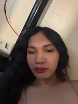 slutty aki online show from June 13, 3:26 am