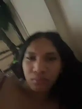 slutty aki online show from June 19, 1:43 am